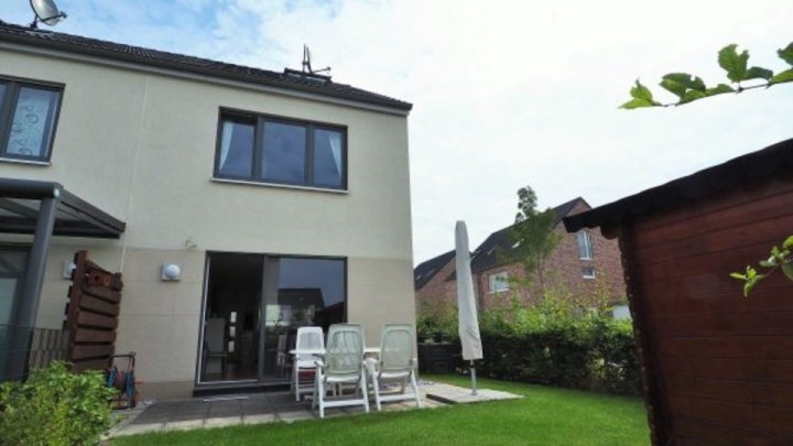 RESERVIERT: Neuwertig - Modern - Gepflegt - Gute Lage!