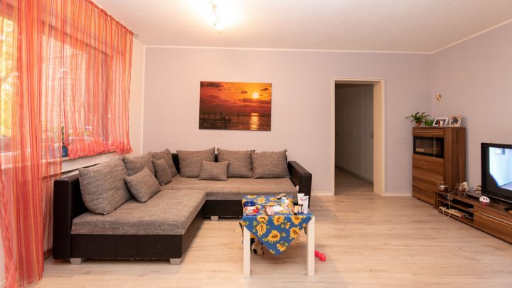 Dreizimmer-Eigentumswohnung in Bergheim-Ahe, sofort bezugsfrei und provisionsfrei!